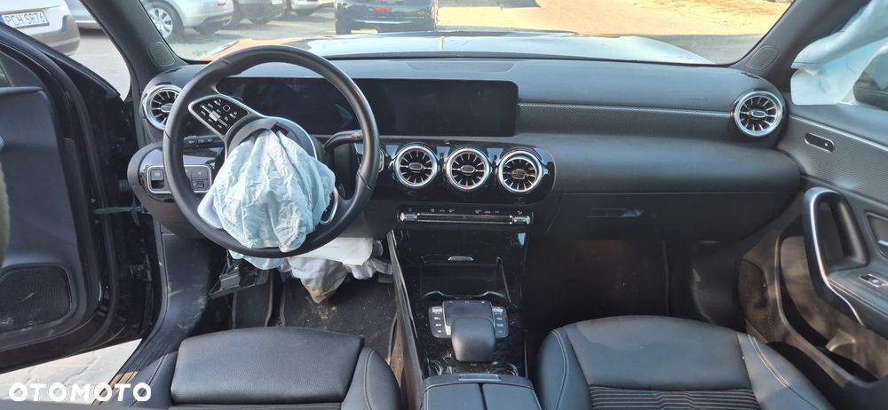 Mercedes-Benz Klasa A - 35