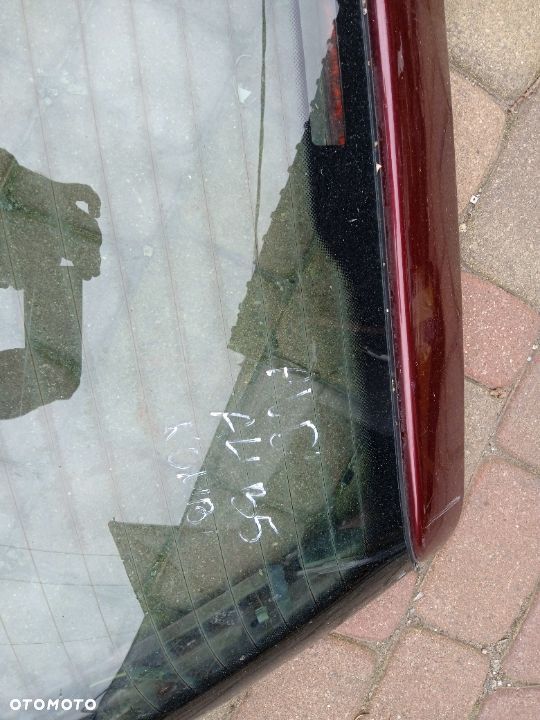 SZYBA KLAPY AUDI A4 B5 KOMBI - 3