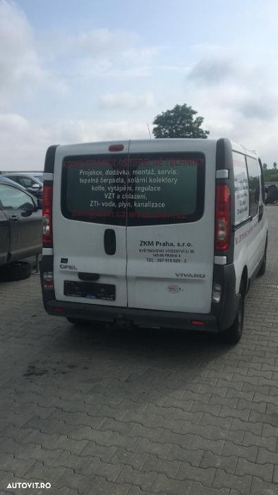 Dezmembram Opel Vivaro 2.0 D an fabr 2010 - 2