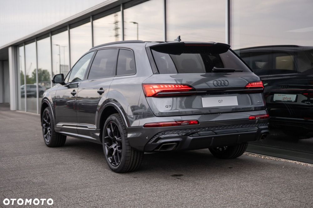 Audi Q7 - 4
