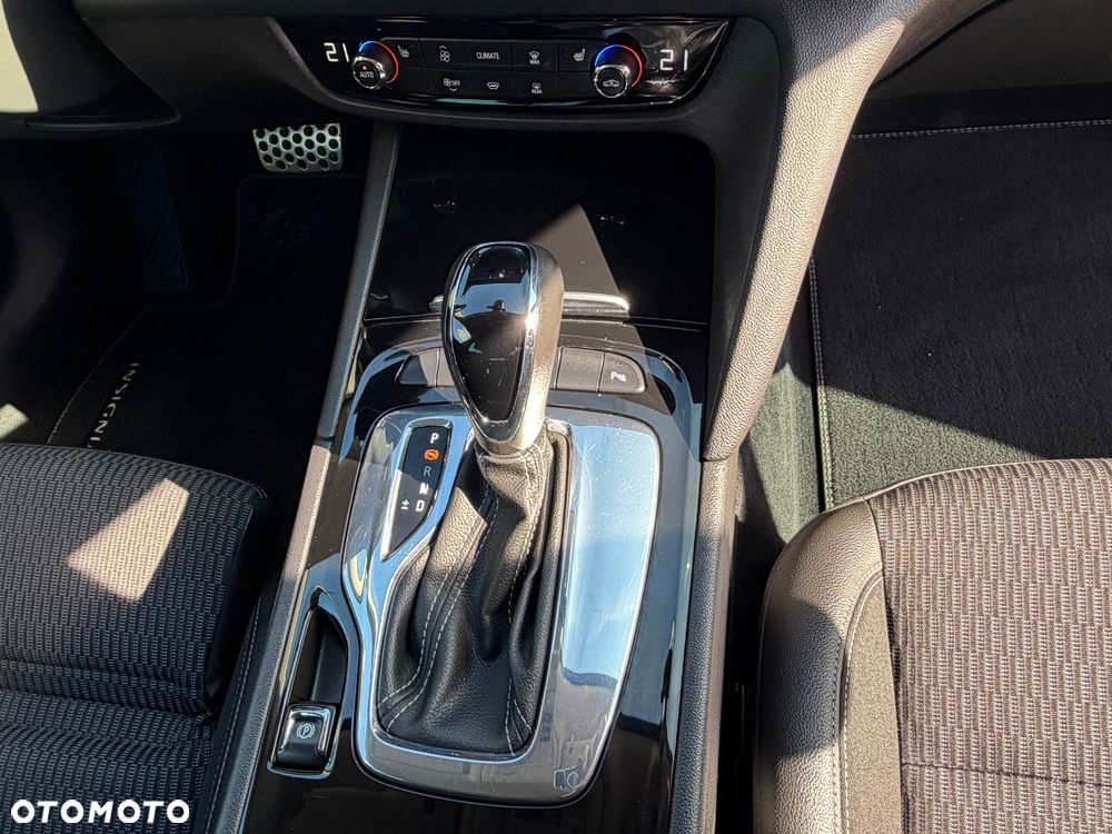 Opel Insignia 1.6 Automatik Dynamic - 8
