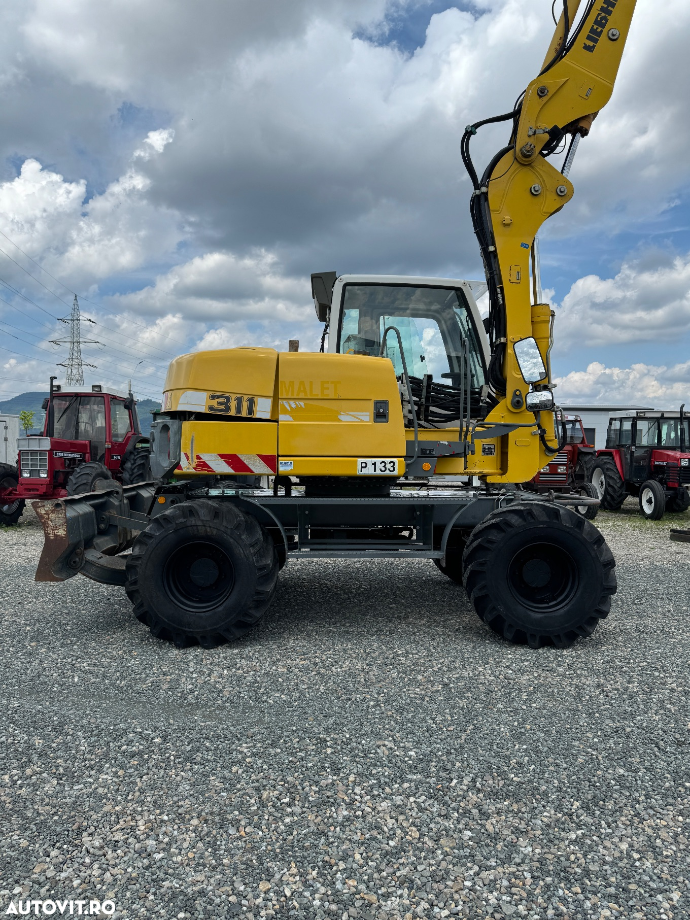 Liebherr A 311 - 3