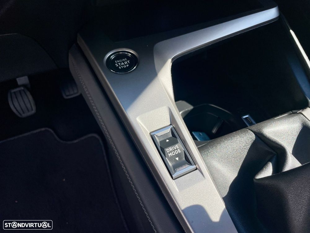 Peugeot 308 SW 1.2 PureTech Allure - 24