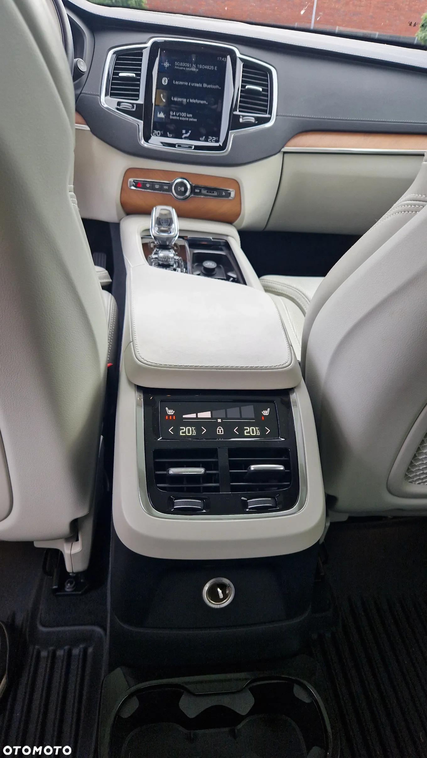 Volvo XC 90 T8 AWD Plug-In Hybrid Inscription 6os - 19