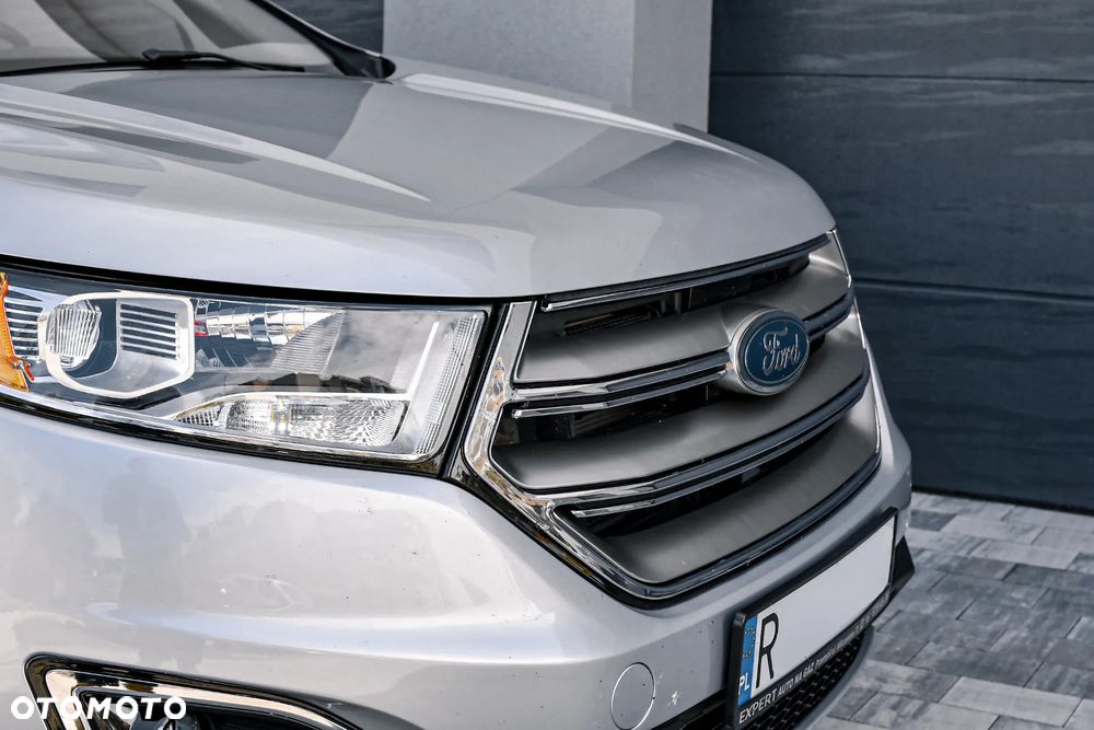 Ford Edge - 4