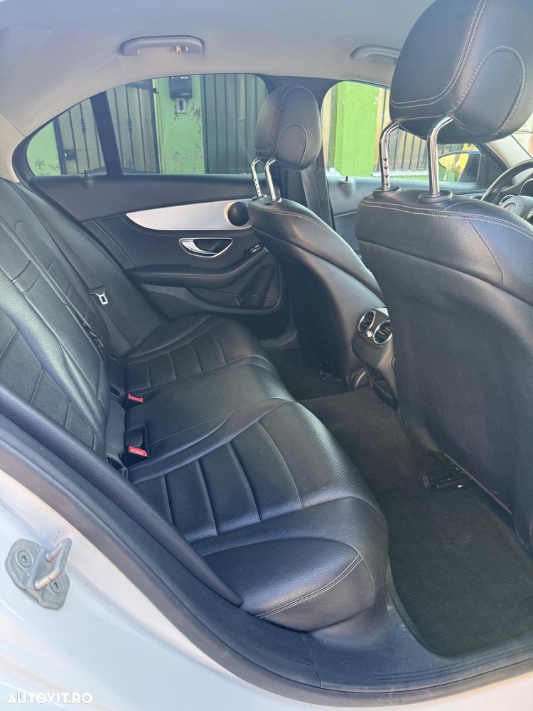 Mercedes-Benz C 220 CDI DPF Automatik Elegance - 12