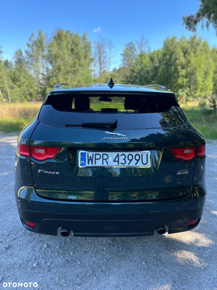 Jaguar F-Pace 25t AWD Prestige - 6