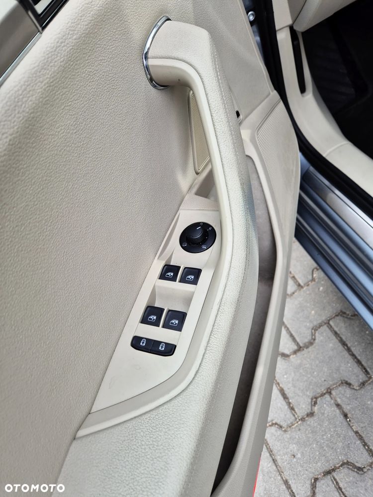 Skoda Superb 2.0 TSI Style DSG - 18