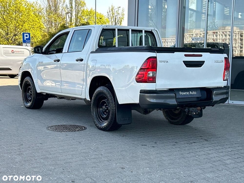 Toyota Hilux 2.4 D-4D Double Cab DLX 4x4 - 3