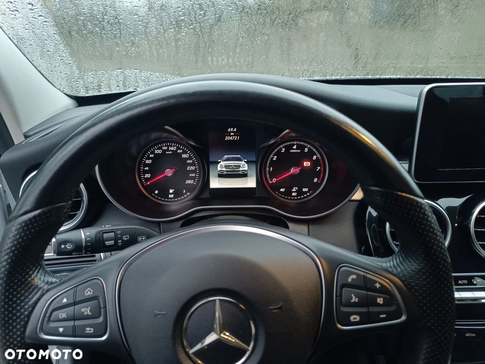 Mercedes-Benz Klasa C 180 Avantgarde - 14