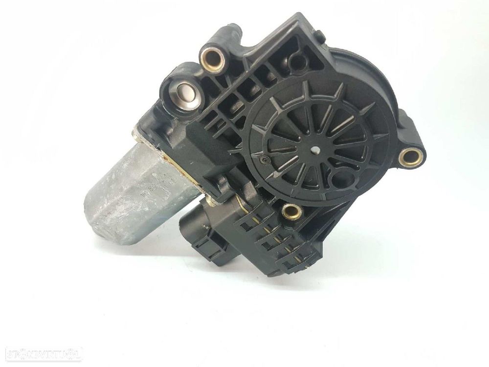 MOTOR ELEVADOR TRASEIRO DIREITO AUDI A6 BERLINA (4B2) 2.8 - 1