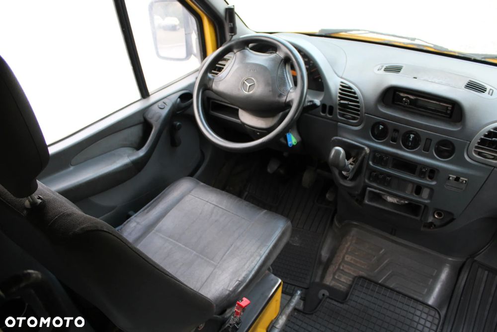Mercedes-Benz sprinter - 10
