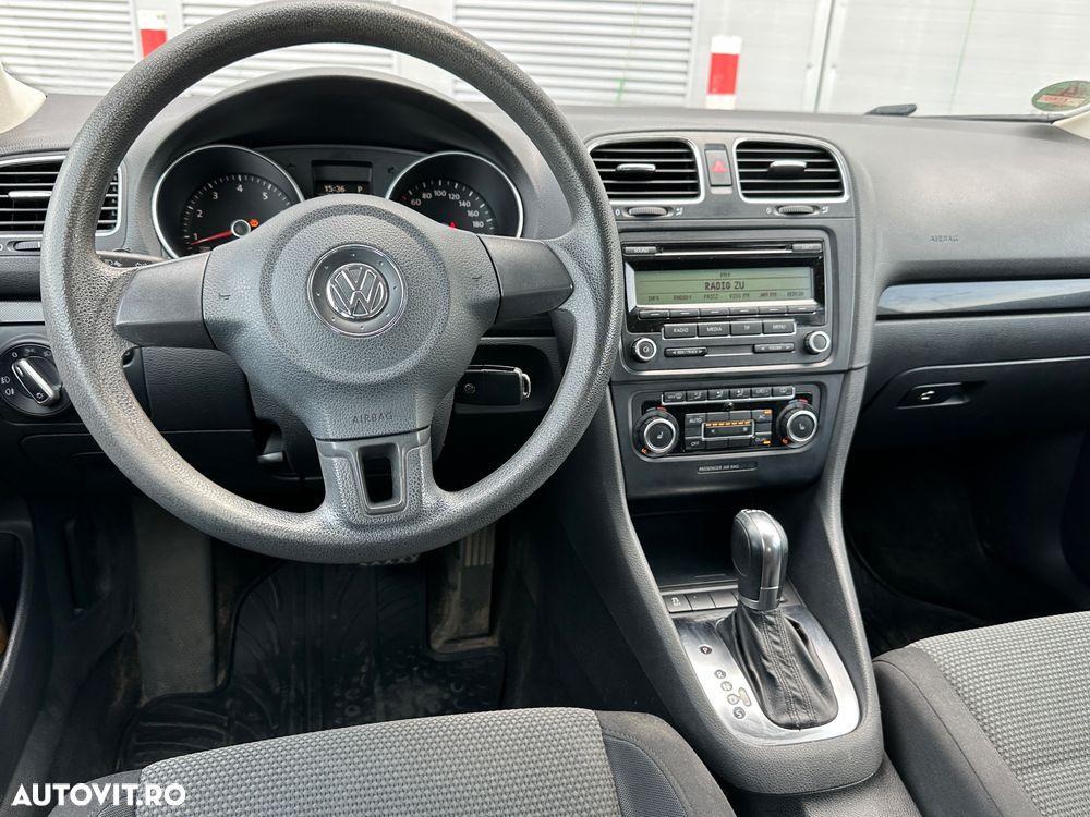Volkswagen Golf Variant 1.4 TSI Comfortline DSG - 11