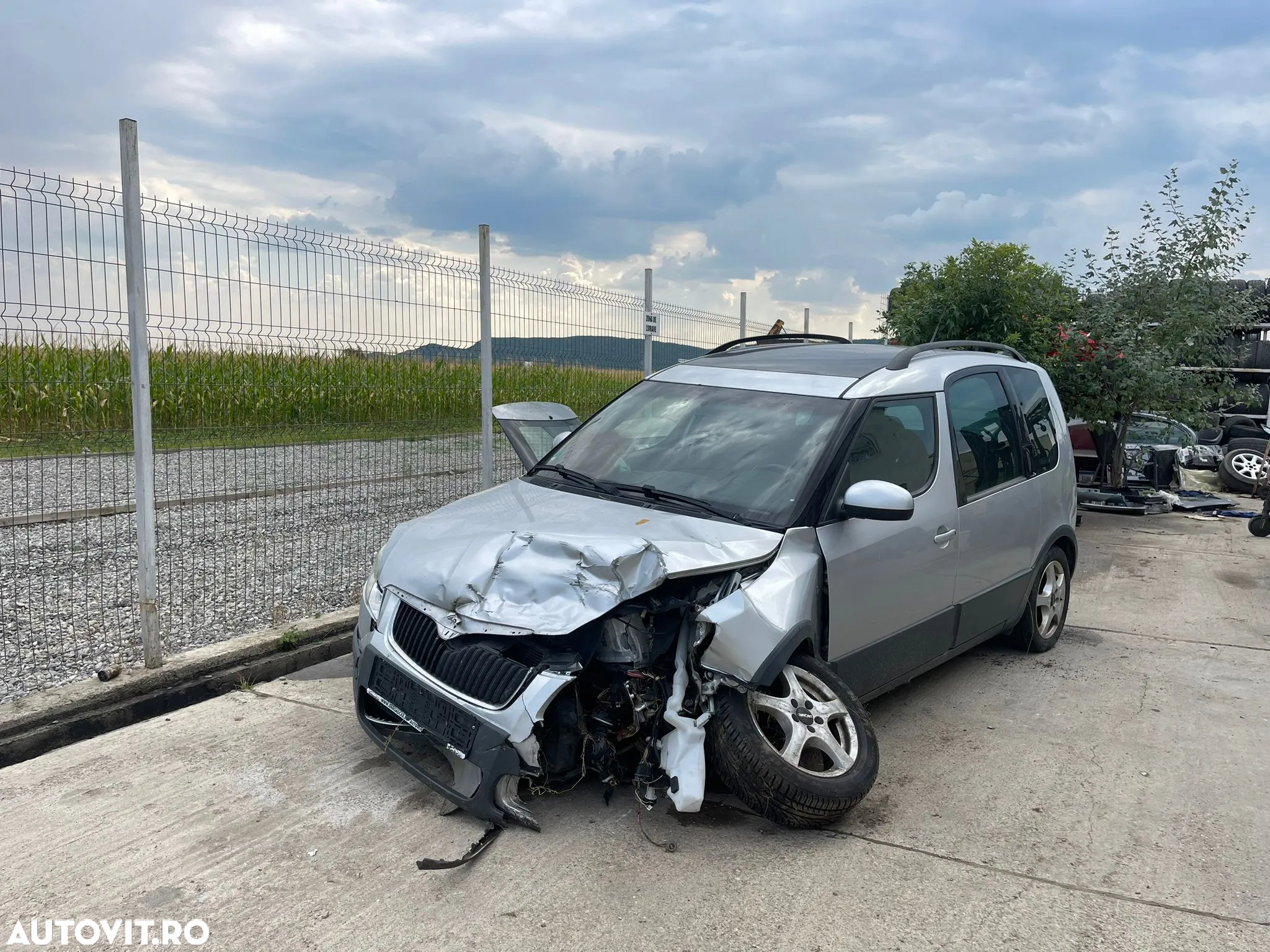 Dezmembrari Skoda Roomster Scout / 1.9 tdi / BSW - 2