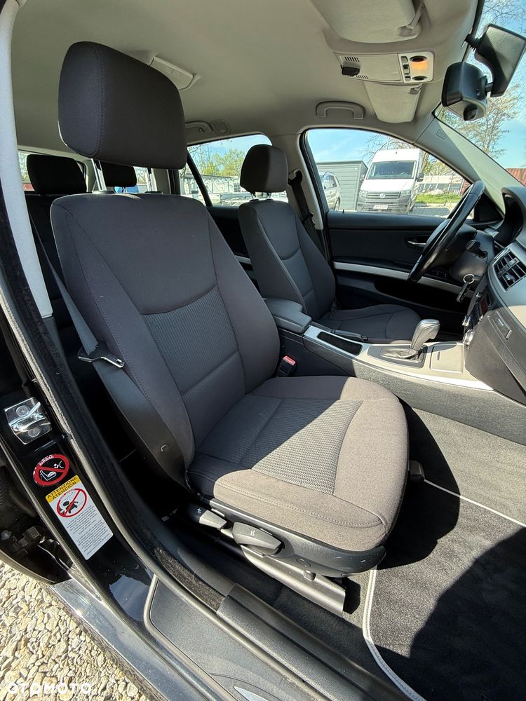 BMW Seria 3 320d DPF - 20