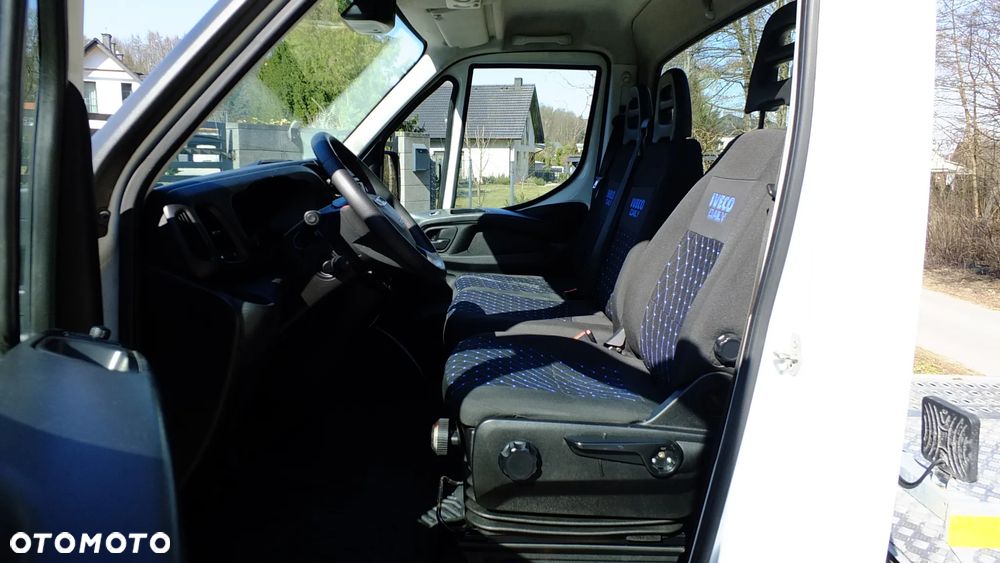 Iveco DAILY - 13