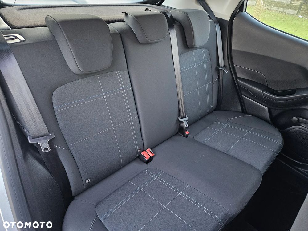 Ford Fiesta 1.1 Trend - 17
