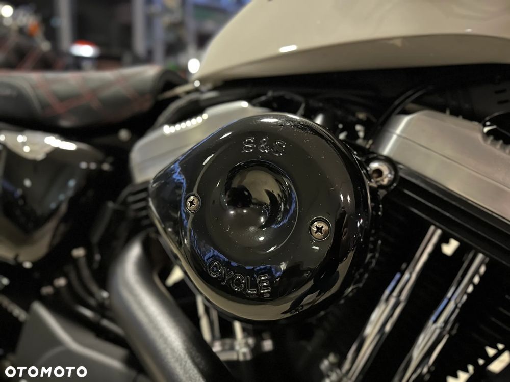 Harley-Davidson Sportster Forty-Eight - 21