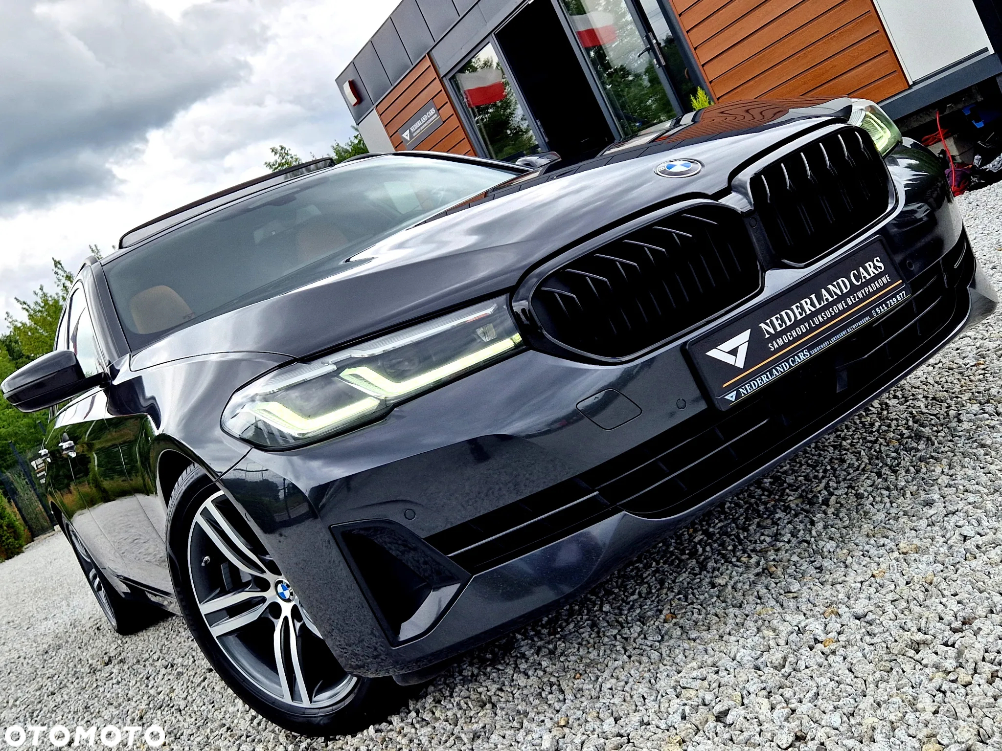 BMW Seria 5 520d Touring - 3