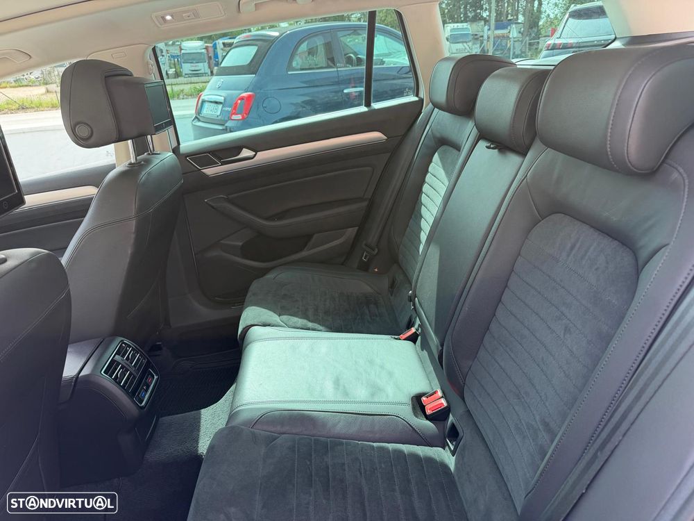 VW Passat Variant 1.4 TSI DSG GTE - 32