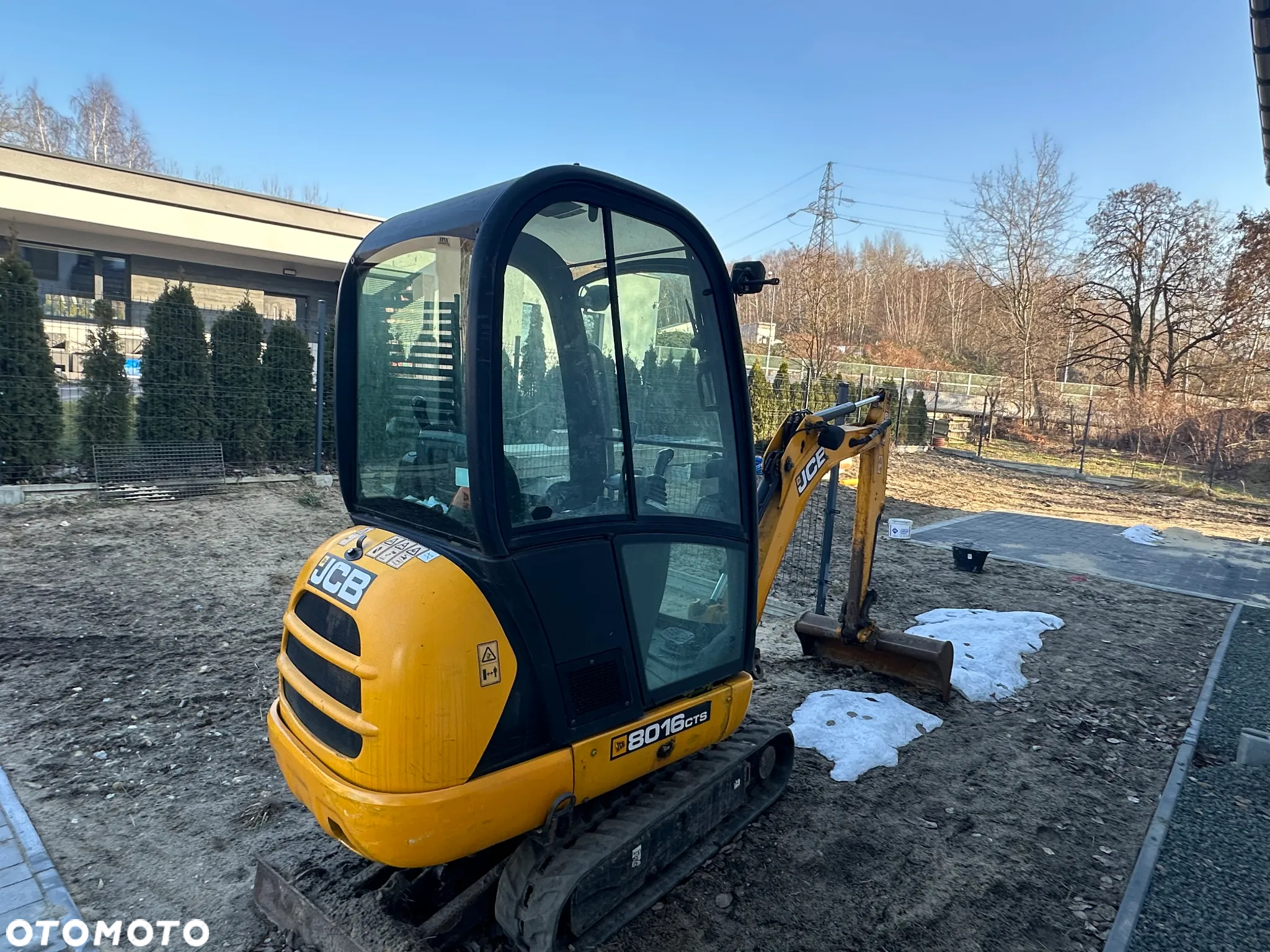 JCB 8016 - 15