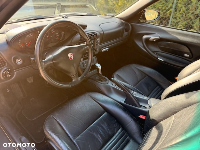 Porsche 911 Carrera Cabrio - 13