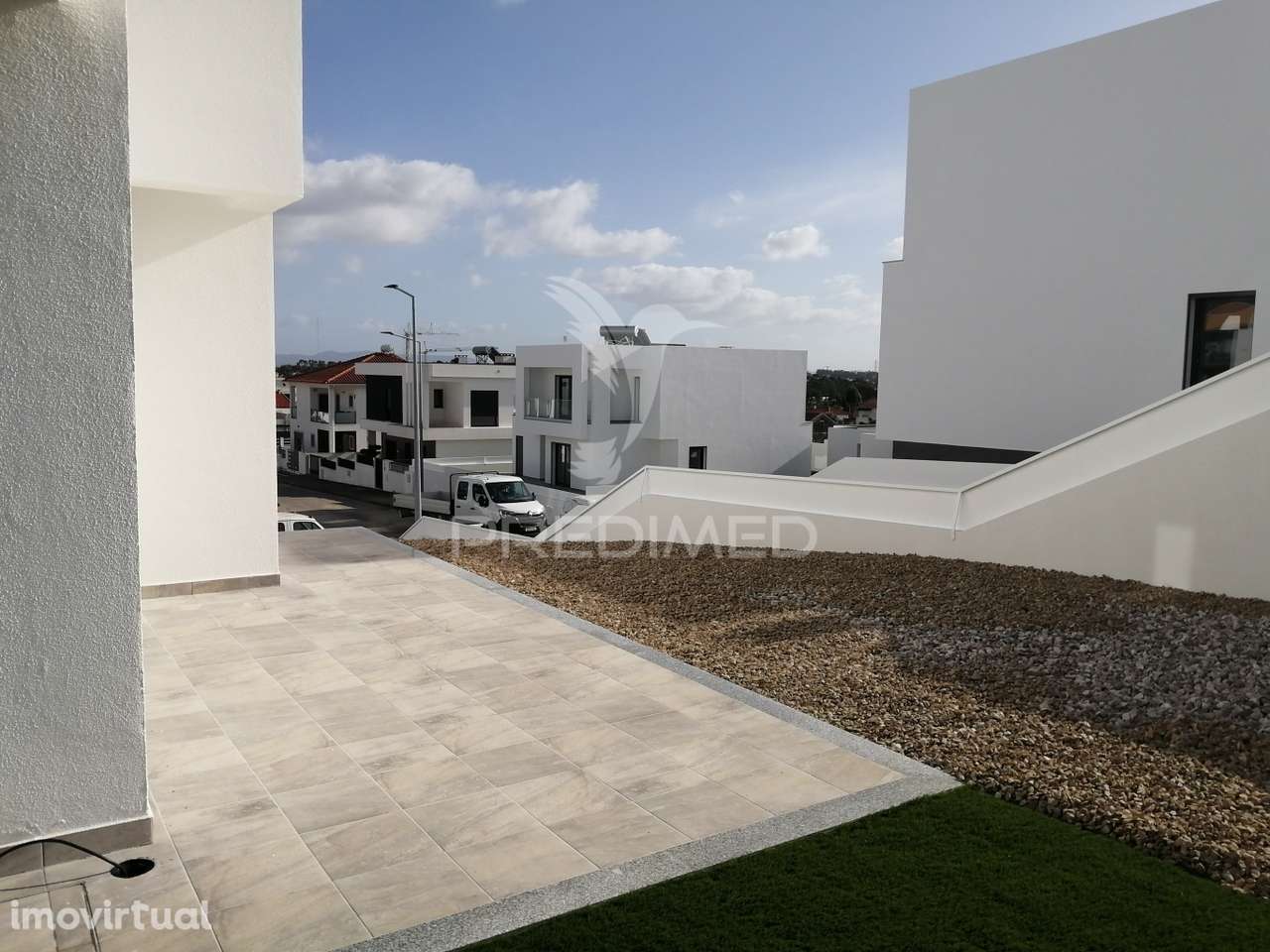 MORADIA GEMINADA C/PISCINA VALE DE MILHAÇOS - Grande imagem: 2/23