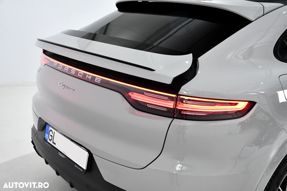 Porsche Cayenne Coupe Standard - 6