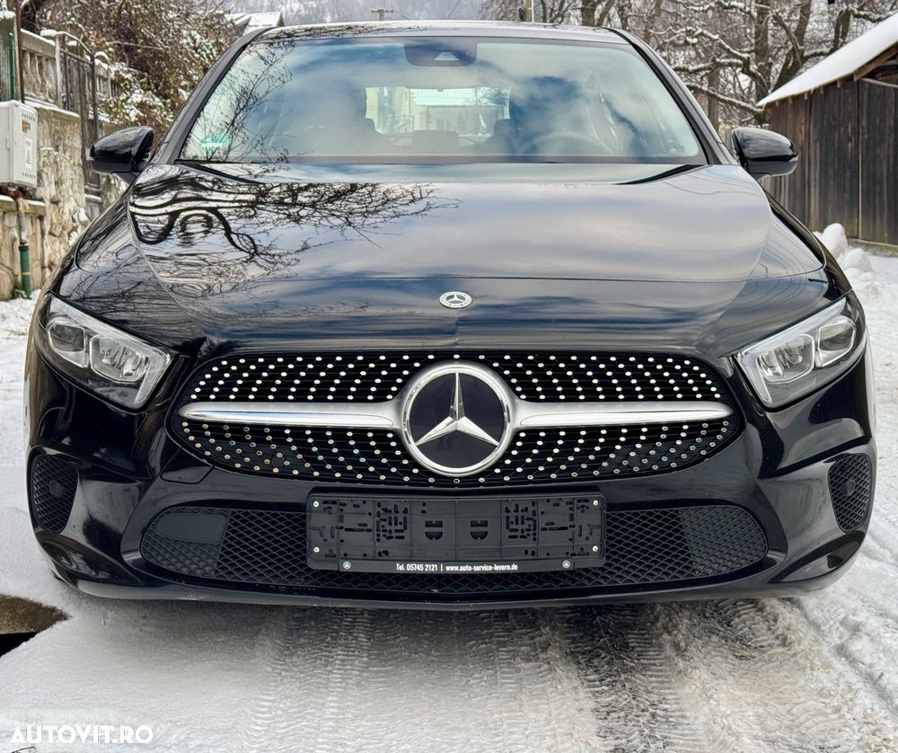 Mercedes-Benz A 180 - 35