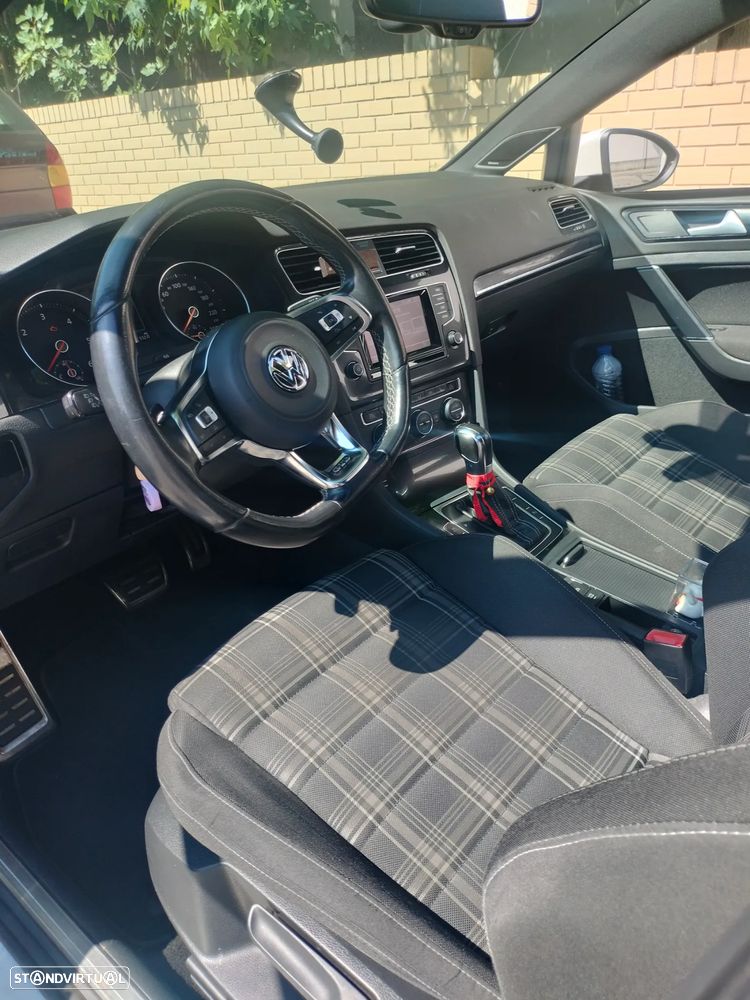 VW Golf GTD 2.0 TDI SCR DSG - 6