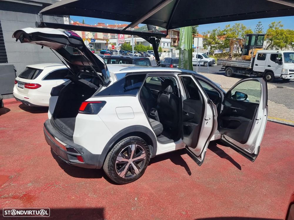 Peugeot 3008 1.2 PureTech Allure Pack EAT8 - 21