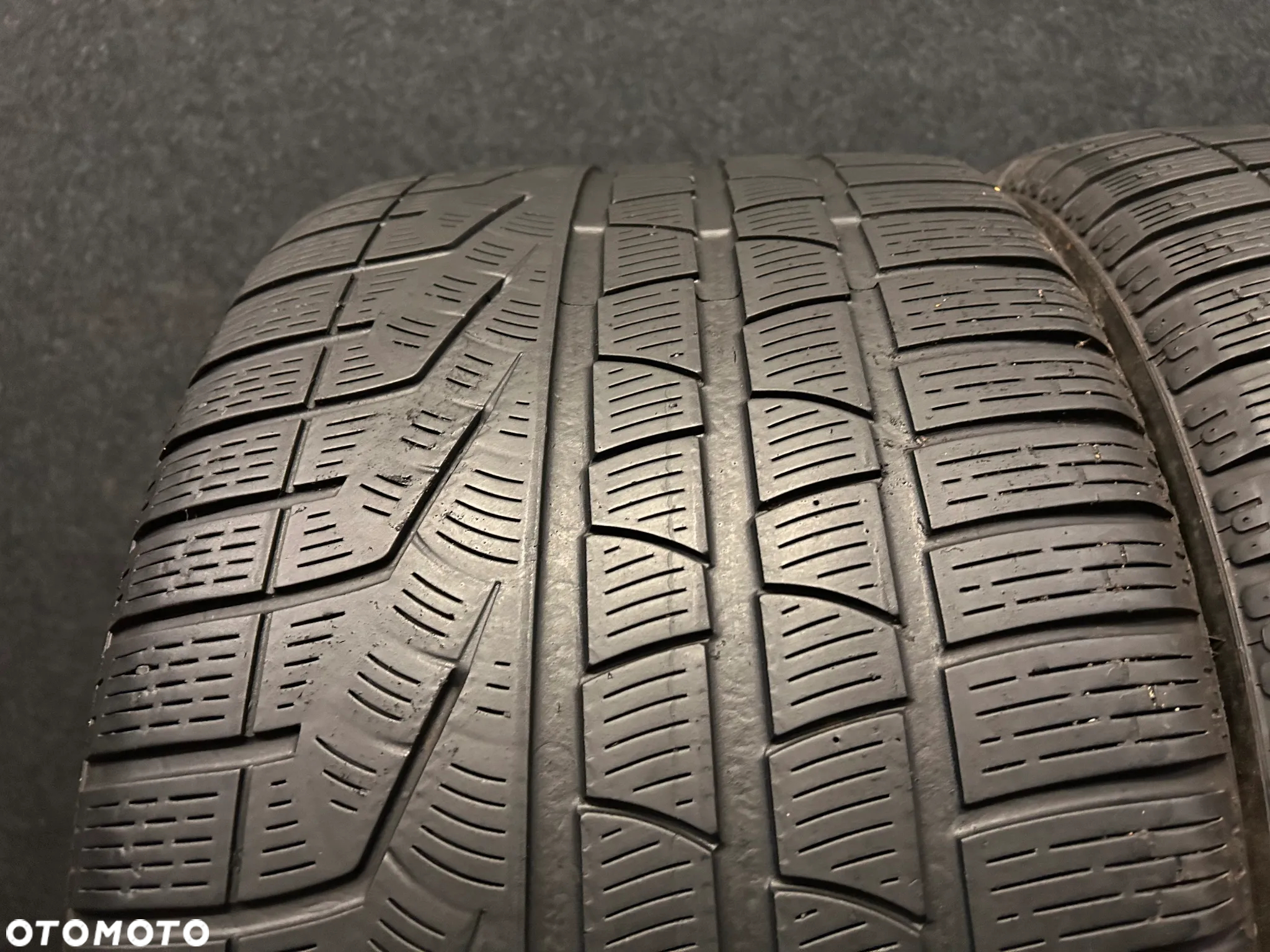 Opony zimowe Pirelli SottoZero Winter 240 Serie II 295/30/20 97V 2szt. - 2