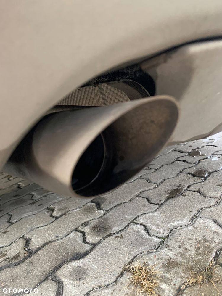 Skoda Octavia 1.6 TDI DPF DSG Classic - 4