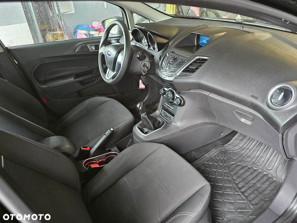 Ford Fiesta 1.0 EcoBoost S&S TITANIUM X - 16