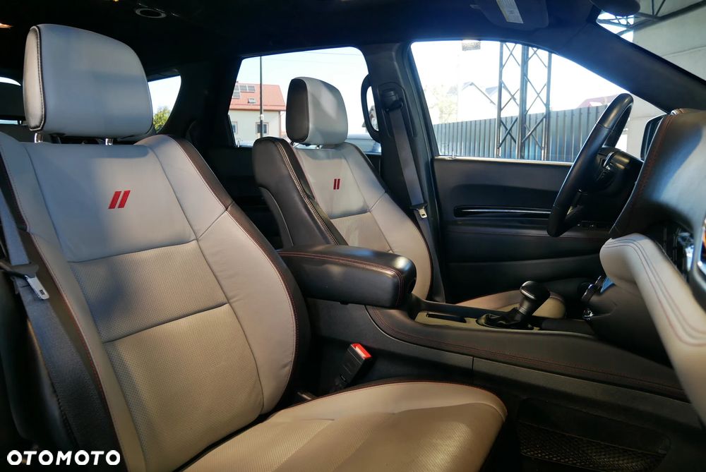 Dodge Durango - 13