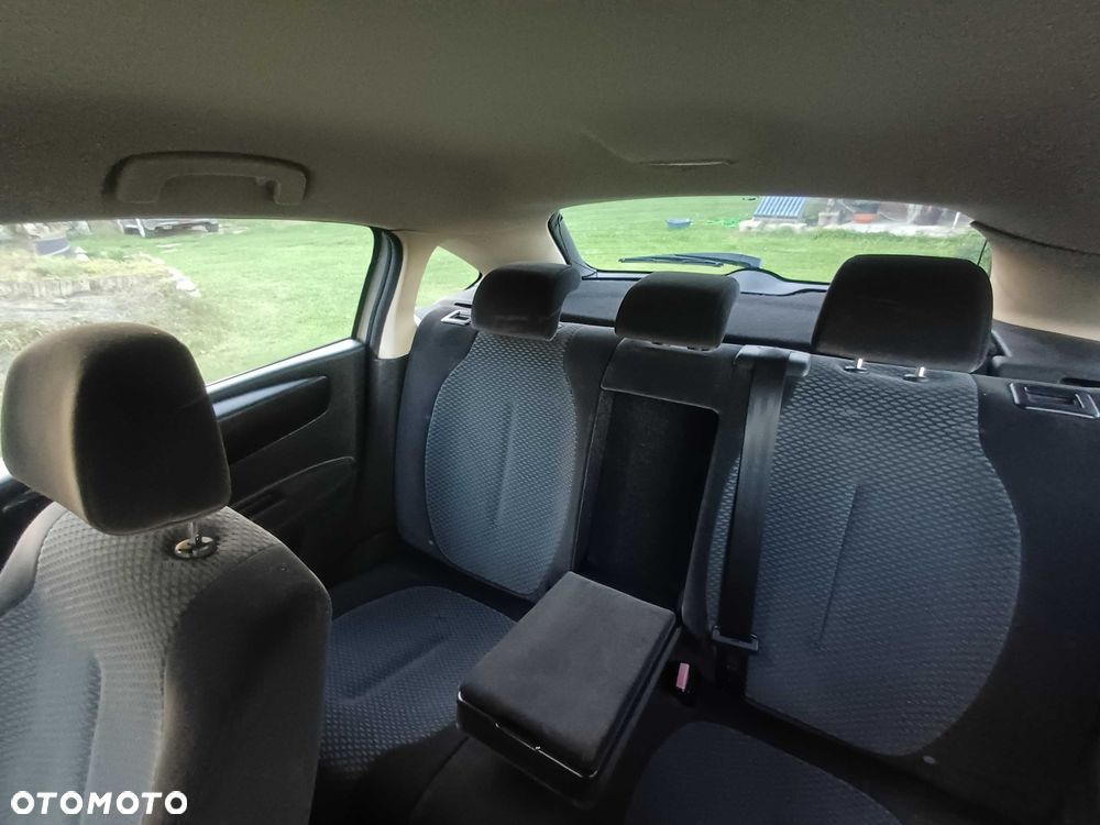 Citroen C4 2008 photo 5