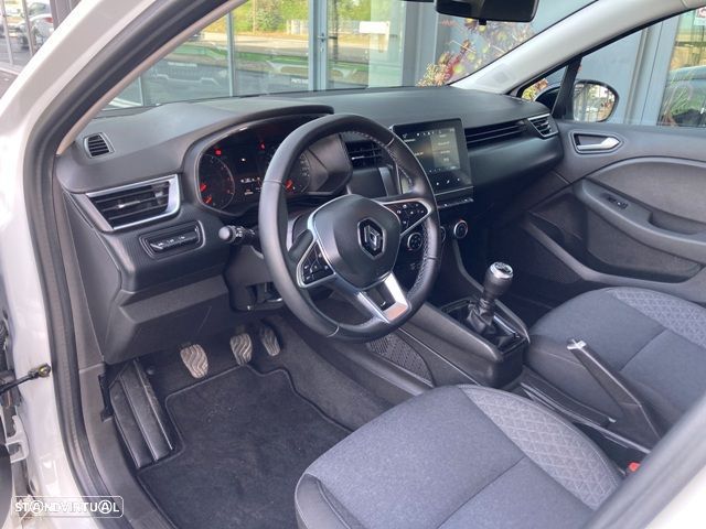 Renault Clio 1.0 TCe Evolution - 10