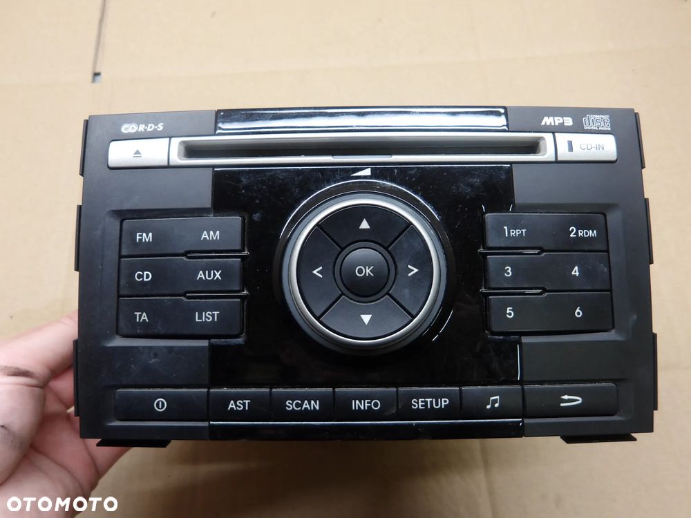 KIA VENGA 5D 09-14 1.4 CRDI RADIO 96160-1P000 - 1