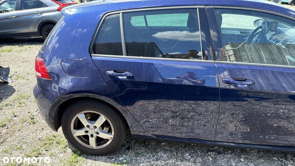 Volkswagen Golf 1.0 TSI City - 12