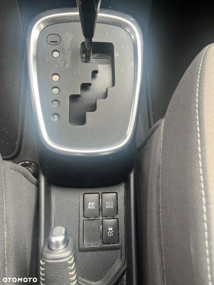 Toyota Yaris Hybrid 1.5 Selection Style - 10
