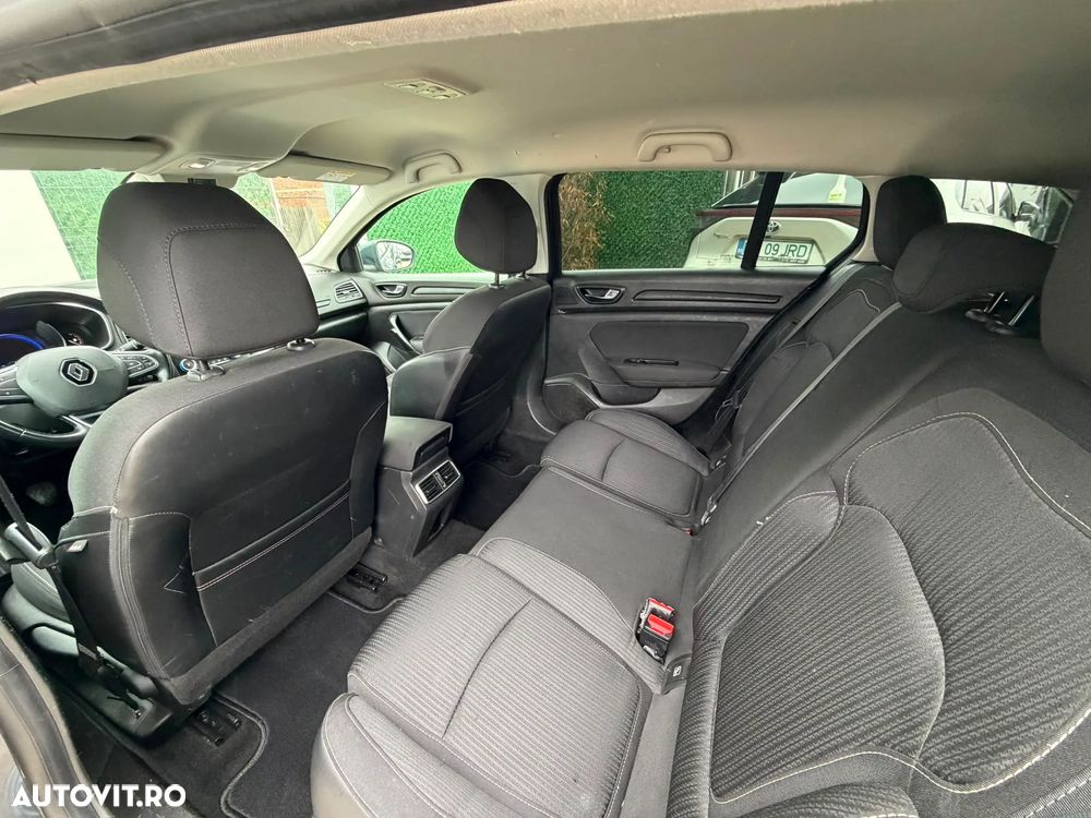 Renault Megane 1.5 dCI Zen - 7