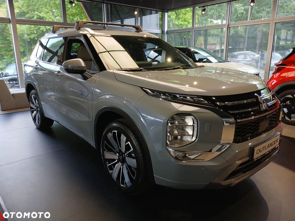 Mitsubishi Outlander Instyle - 3