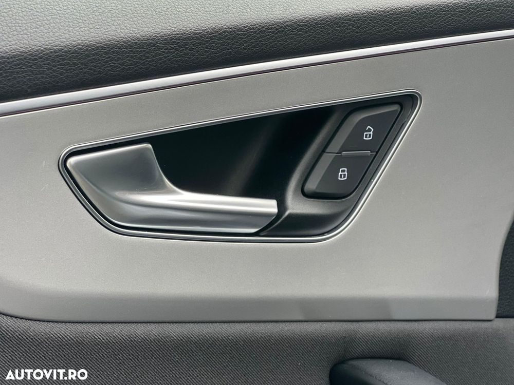 Audi Q8 3.0 50 TDI quattro Tiptronic MHEV - 23