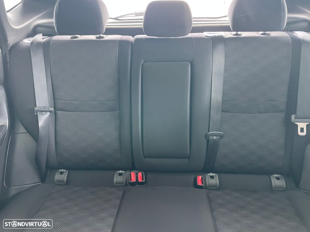 Nissan Qashqai 1.5 dCi N-Connecta - 10