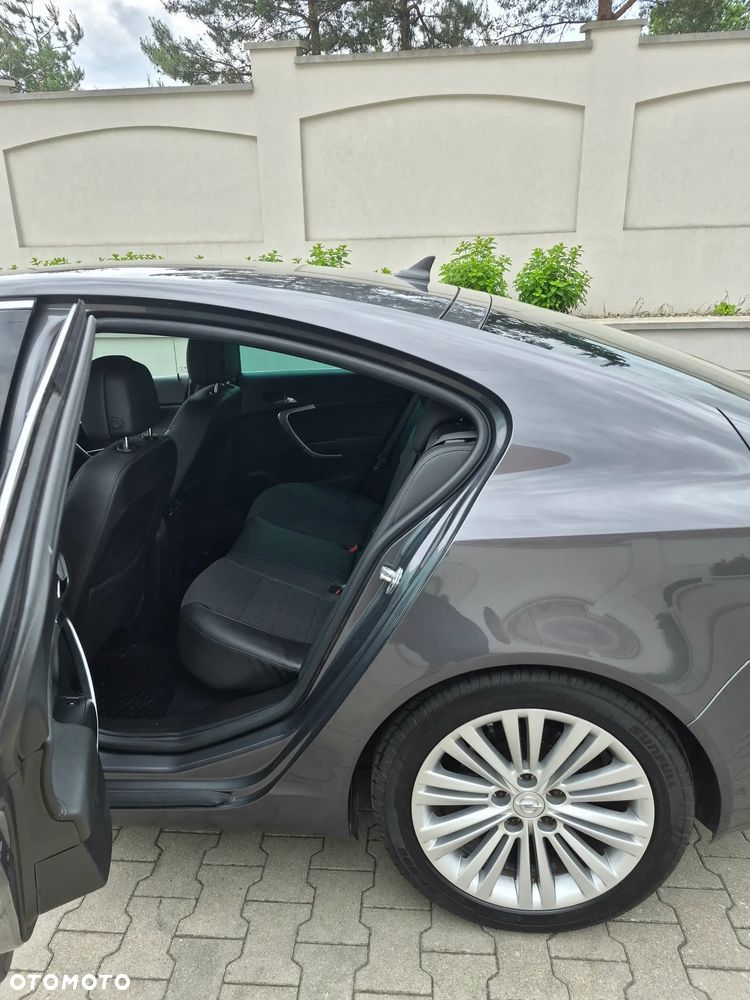 Opel Insignia - 21