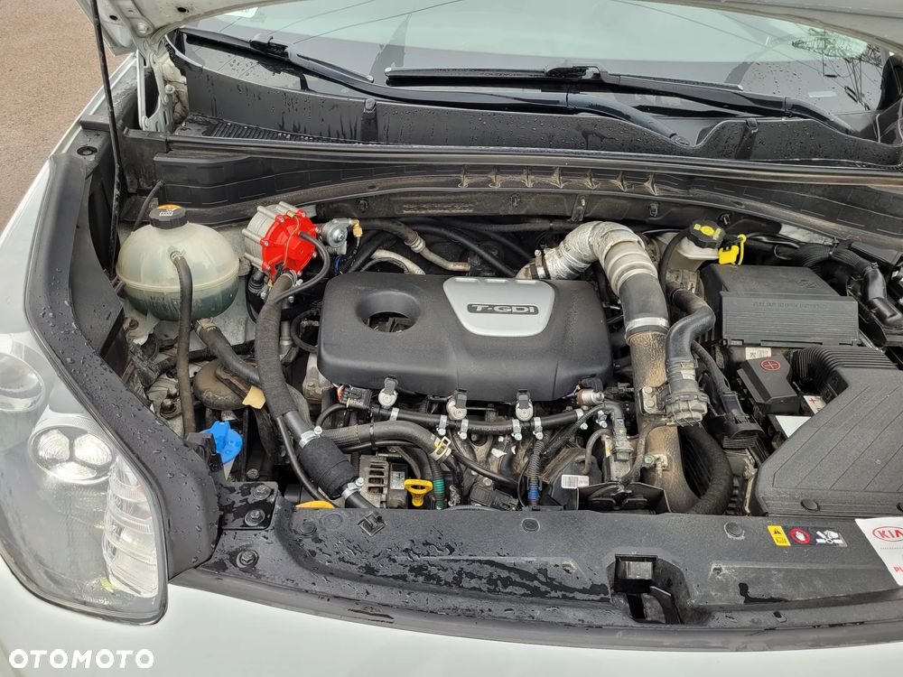 Kia Sportage 1.6 T-GDI M 2WD DCT - 24