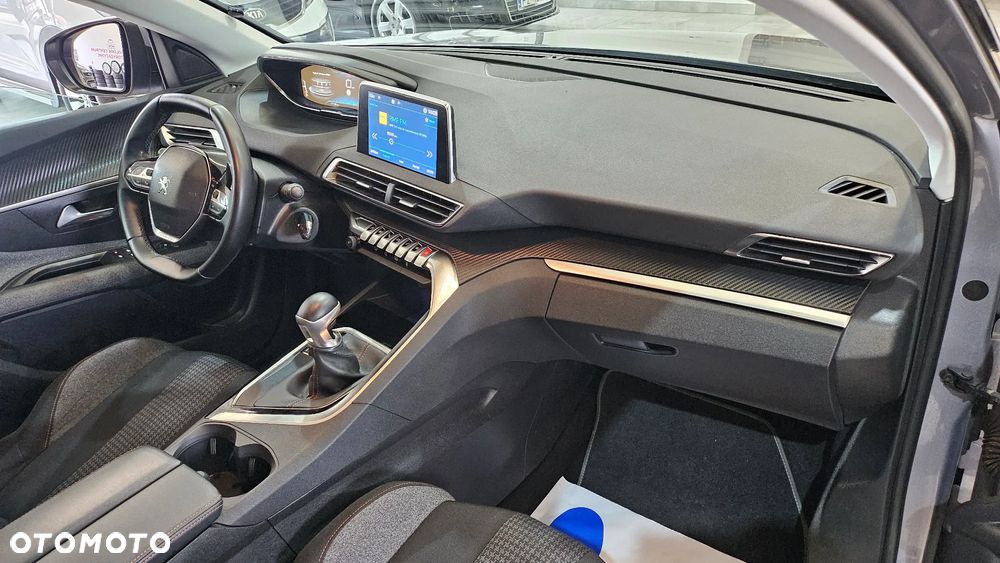 Peugeot 3008 1.2 PureTech Active S&S - 32