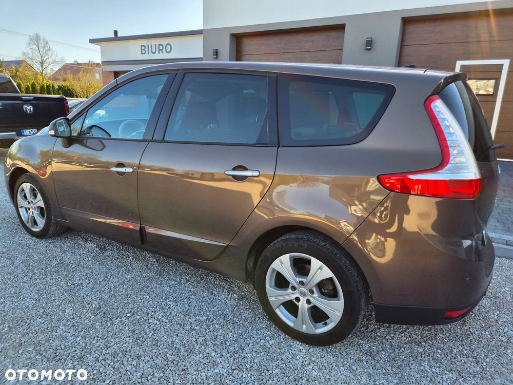 Renault Grand Scenic - 5