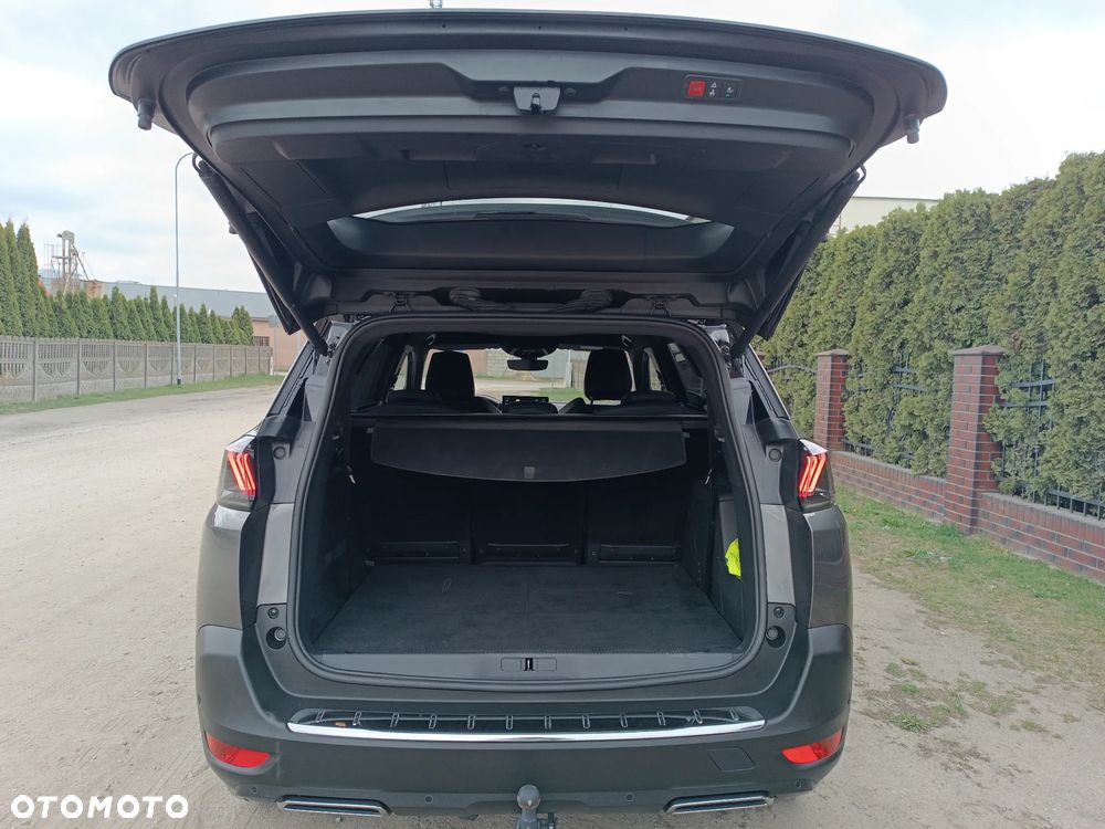 Peugeot 5008 Hybrid 136 e-DSC GT - 15