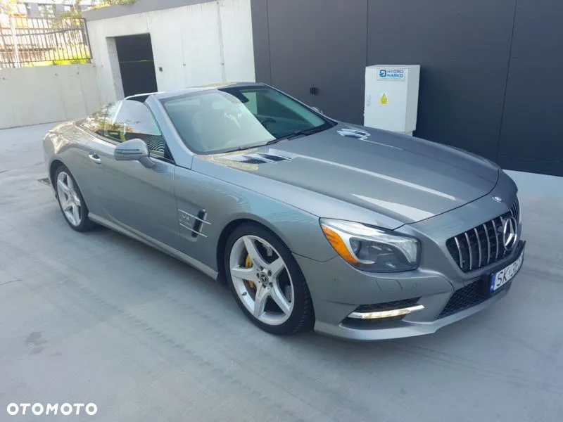 Mercedes-Benz SL - 12